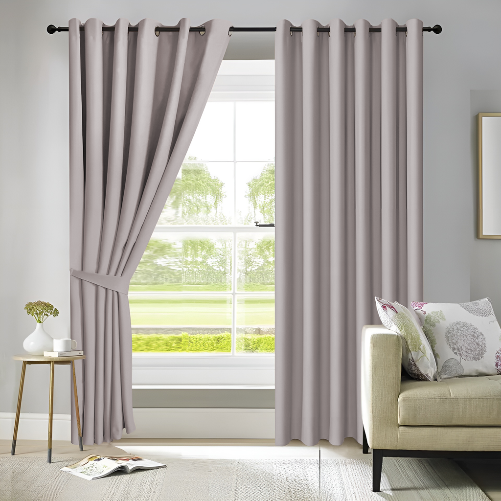 Ready Made Silver  Eyelet Curtain Thermal Thick Blackout Curtains