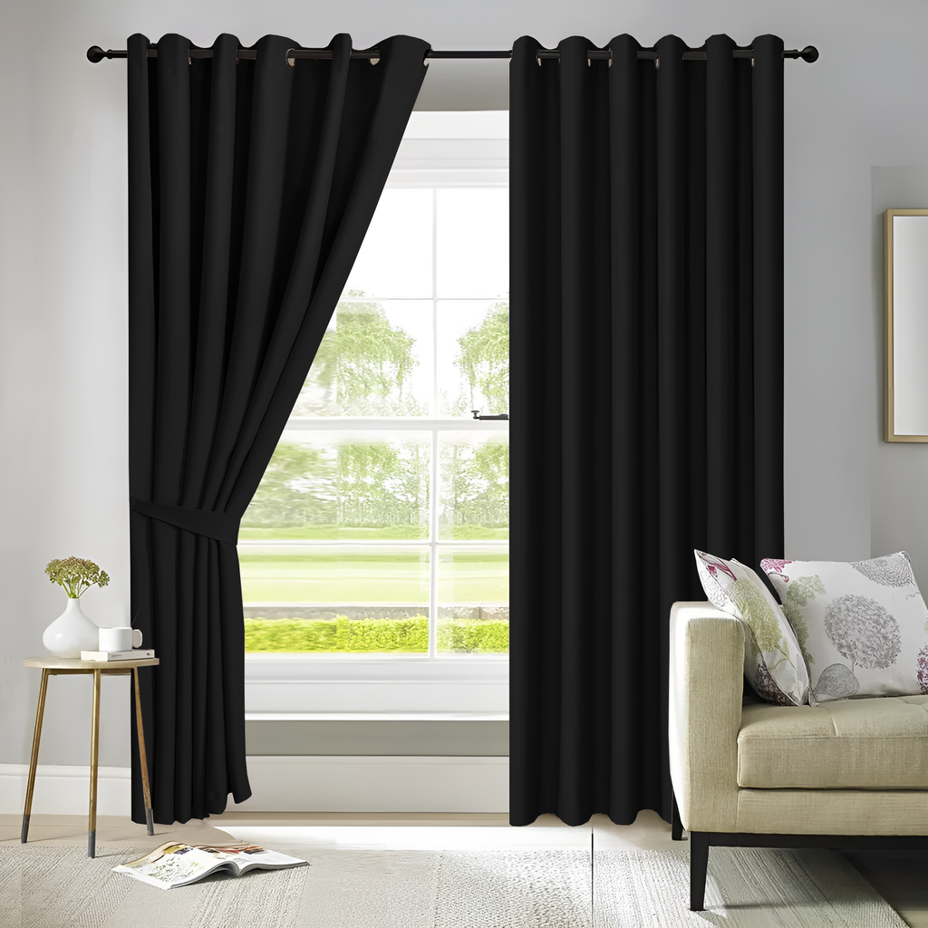 Thermal Triple Wave Blackout Eyelet Curtains-Black